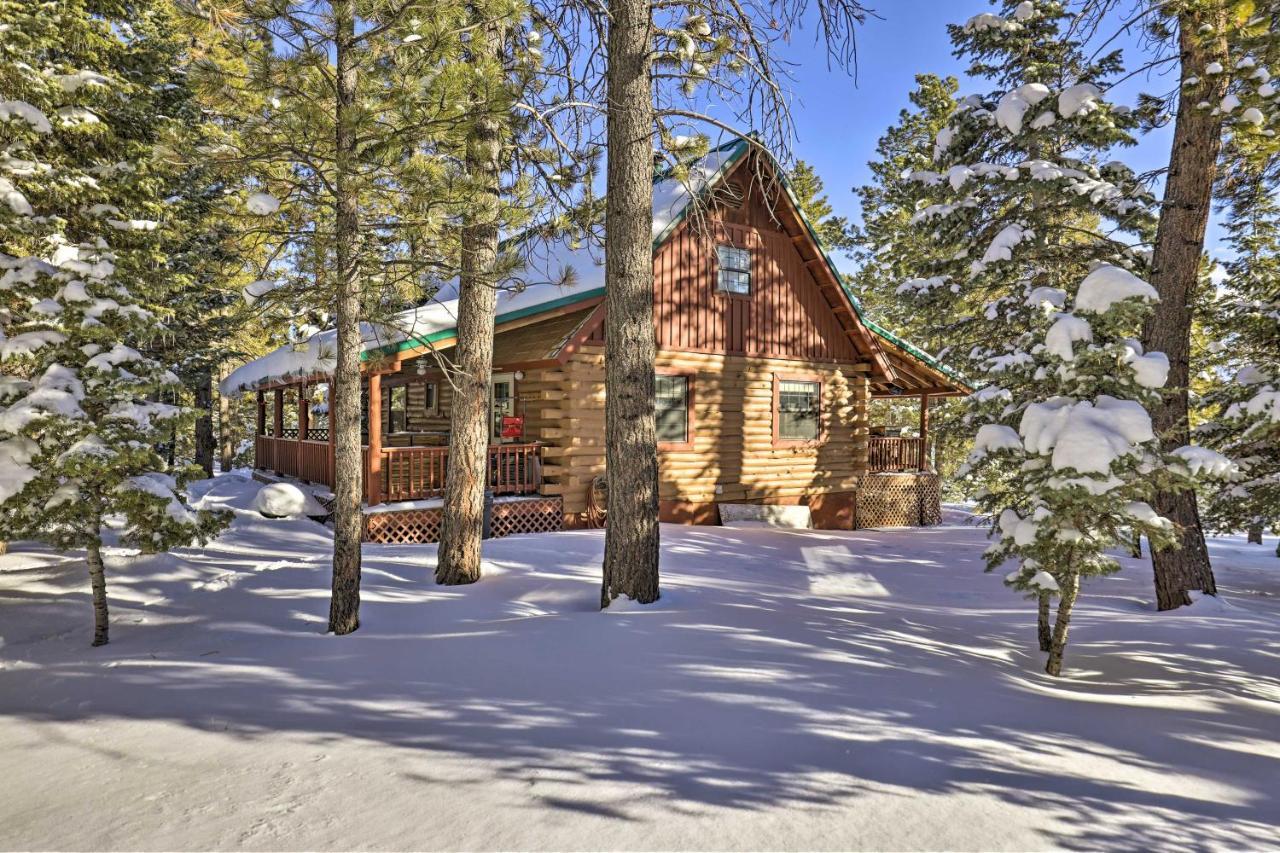 Rustic Duck Creek Village Cabin With Fire Pit! Exterior foto